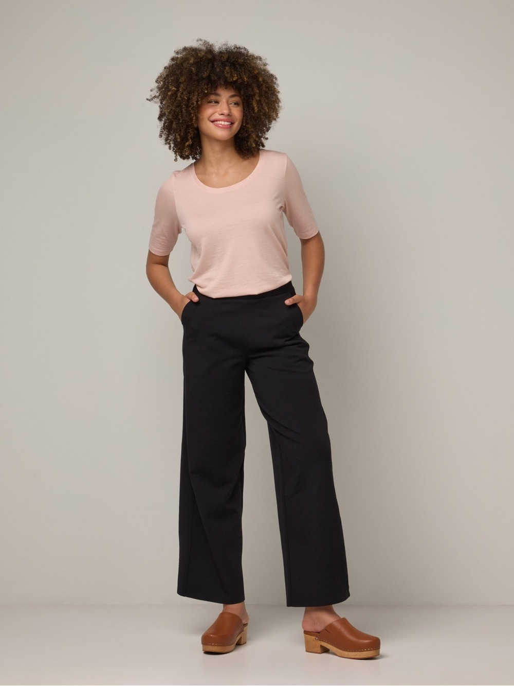 Wool& Black Lane Wide Leg Ponte High-Rise Pants Merino Wool Blend Travel Medium